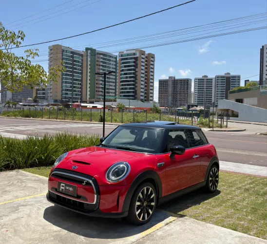 Mini Cooper SE Exclusive 3P (elétrico) 2022