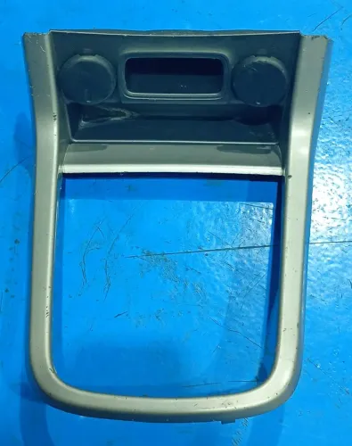 Moldura de Acabamento do Console Central S10 2017