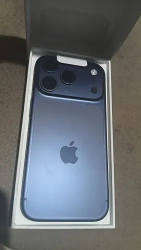 iPhone 17 pro 256g