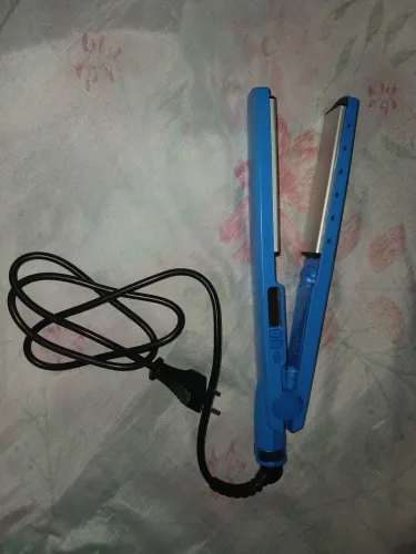 Vendo chapinha de cabelo - nova, na caixa