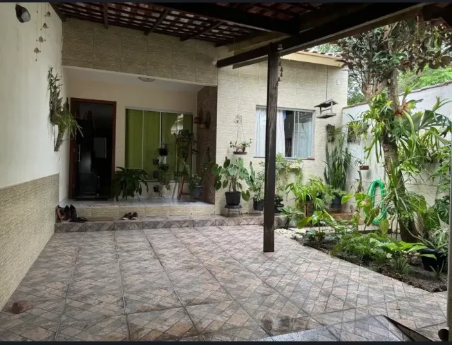 Oportunidade casa de 3 quartos com 1 suite em Balneário Ponta da Fruta