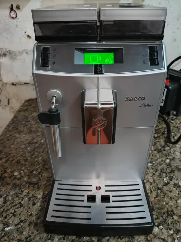 Máquina de café cafeteira Saeco Lirika 220V