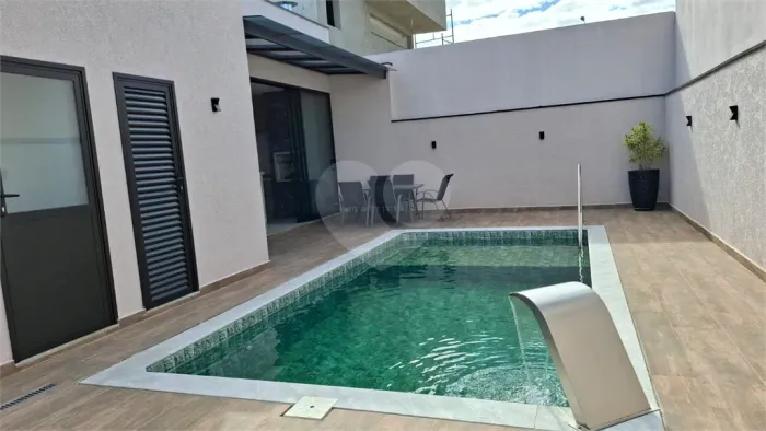 Casa à venda com 3 quartos no Condomínio Boungaville em Sorocaba SP