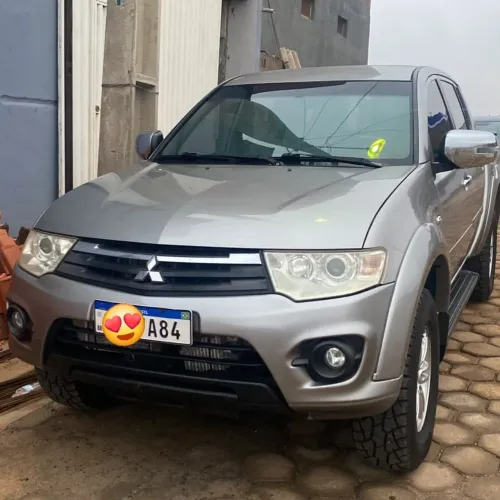 Mitsubishi L200 Triton HPE 3.2 CD TB Int.diesel AUT 2014