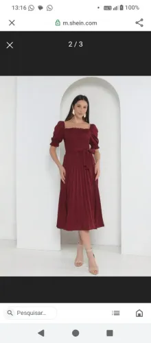 Vestido plissado vinho