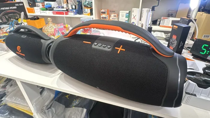 Som BLUETOOTH PORTÁTIL BOOMBOX 300W 