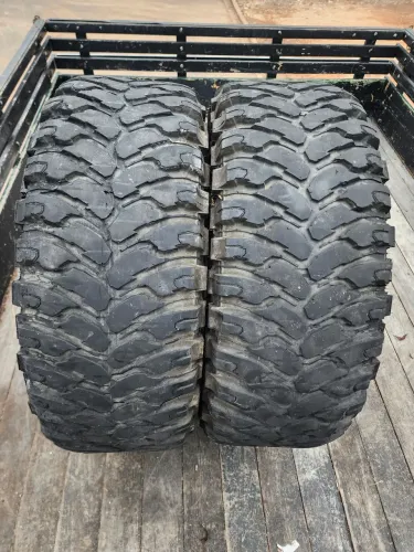Pneus 33 33x12,5r15