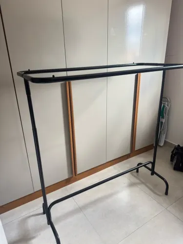 Arara de roupa