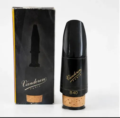 Boquilha Vandoren B40 para Requinta 