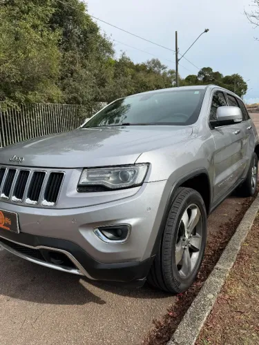 Jeep Grand Cherokee Limited 3.0 TB Dies. AUT 2014