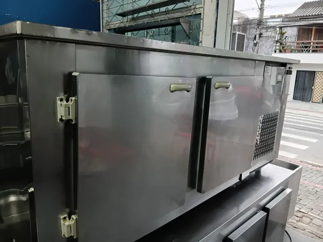 Bancada refrigerada 