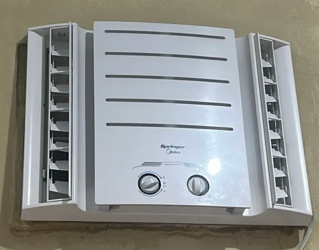 Vendo Ar condicionado, R$900