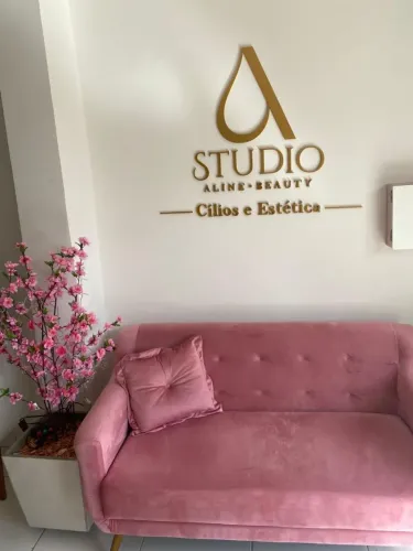 Vendo móveis para studio
