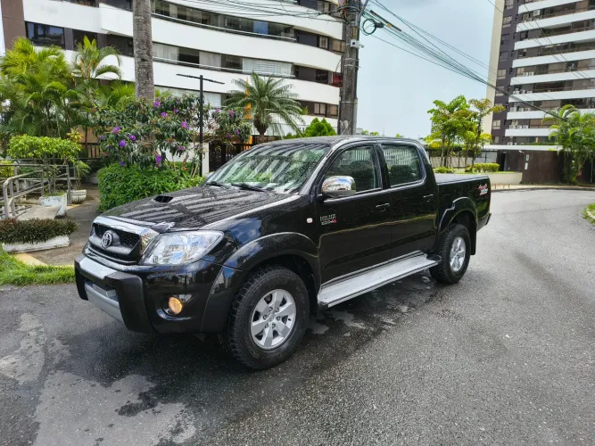 Toyota Hilux CD SRV D4-d 4X4 3.0 TDI Dies 2010