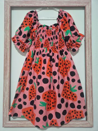 Vestido infantil fábula