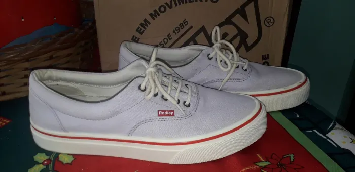 Tenis Redley original cor Lilás tamanho 43.