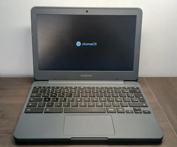 Imperdível! Bom, Bonito e Barato! Notebook Samsung Chromebook Connect Computador Laptop