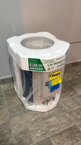 Ar-Condicionado Agratto 9.000 BTUs Inverter NOVO