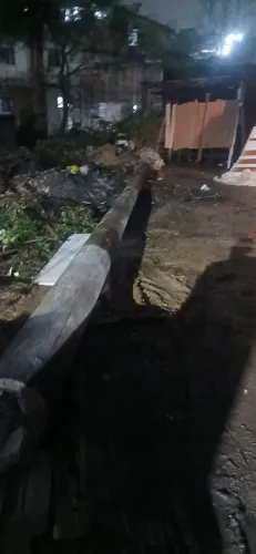 Vende-se poste de concreto de 15 metros 