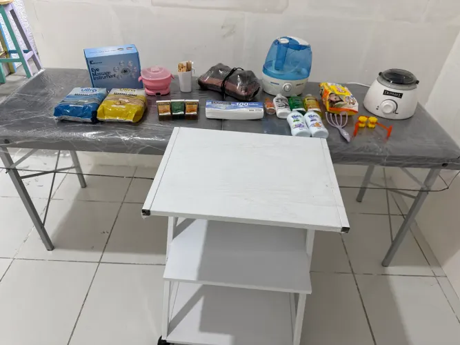 Kit completo depilação a cera quente.