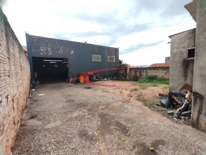 Barracão para venda com 360 m² em Tangarás, Bauru - SP