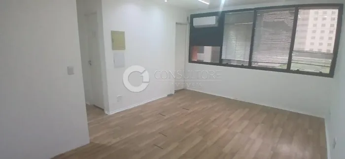 Sala em Vila Olímpia - São Paulo, SP