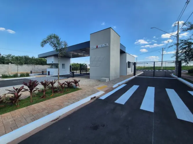 Terreno residencial à venda no Condomínio Terramérica em Santa Bárbara D`Oeste