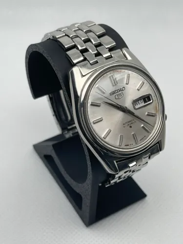 Relógio Seiko 5 automático 
