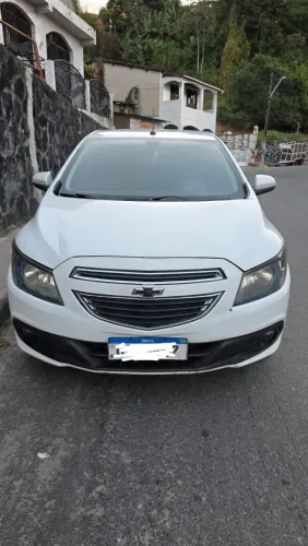 Chevrolet Onix Hatch LT 1.4 8V Flex Power Mec. 4P 2014