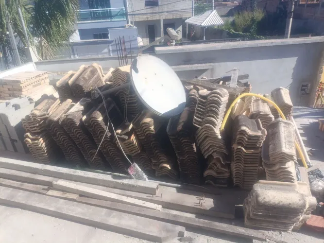 Telhas preço a combinar , Xerém RJ