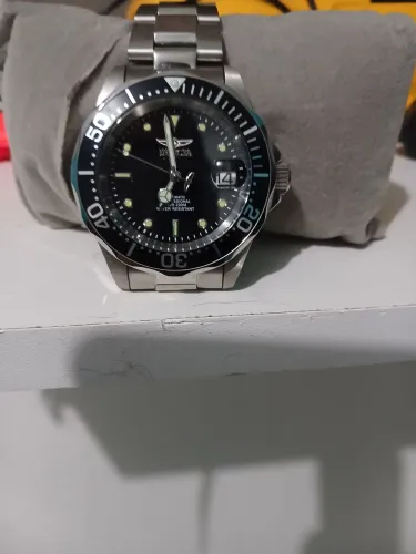 Relógio invicta automático $ 600