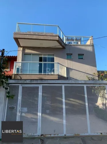 Sobrado para Venda - 300m², 3 dormitórios, sendo 2 suites, 1 vaga - Hípica Jard