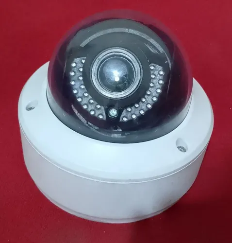 Câmera hikvision ds-2cd4112f-i 