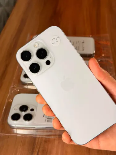 iPhone 16 Pro Silver - 128gb - Bateria 90% Impecável - FAÇO ENTREGA