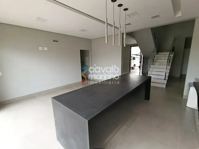 Casa em condomínio à venda de 3 quartos, 247m² - Valência Ilha Gracia - Jardim Valencia.