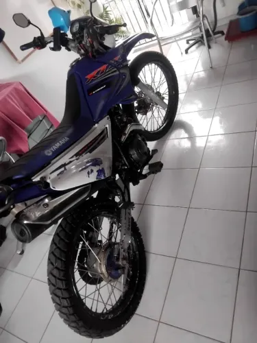 Xtz 2007. Azul