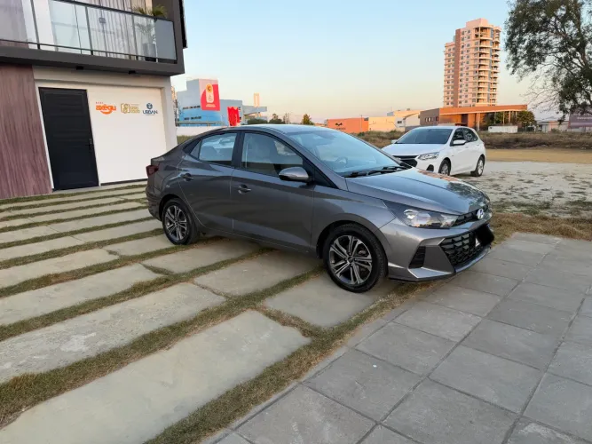 Hyundai HB20S Comfort Plus 1.0 TB Flex 12V AUT 2024