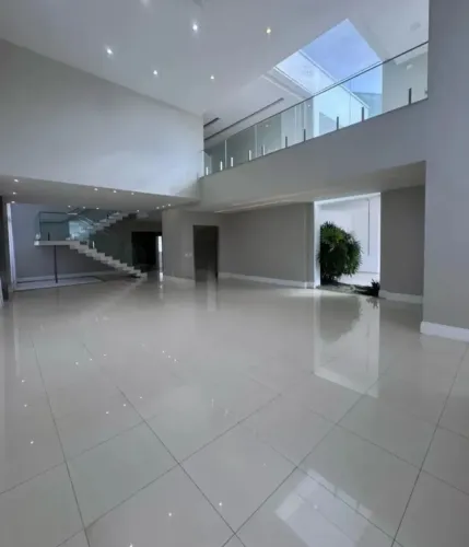 Alugo/Vendo Imponente Casa Duplex (Mansão) no Jardim Europa, 800m2. 5 suites, Piscina. Pon