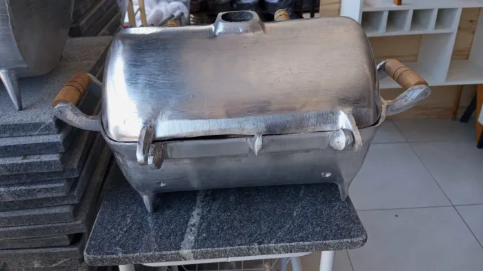 Churrasqueira pequena 