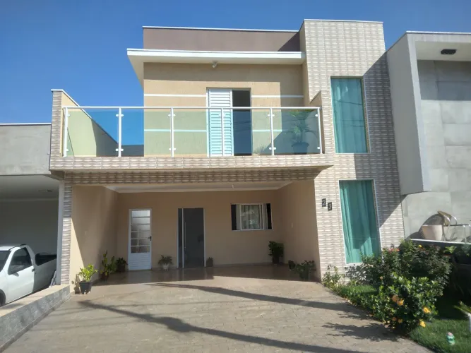 Casa no condomínio reserva Ipanema excelente lugar tranquilo segurança 24 hrs
