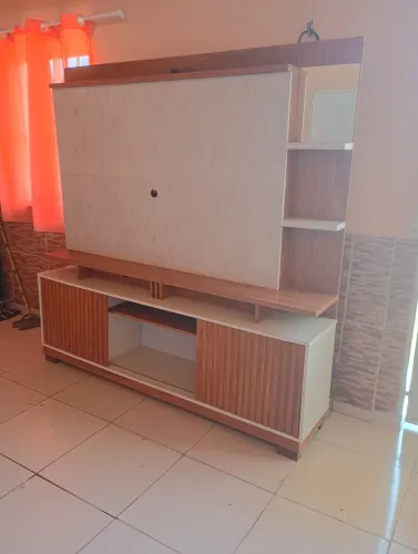 Estante Home a venda, nova pouco tempo de uso..