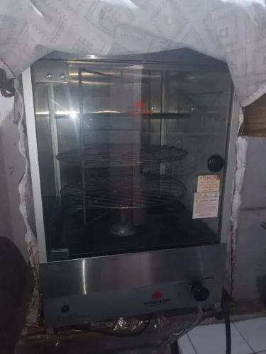 Máquina de assar frango 