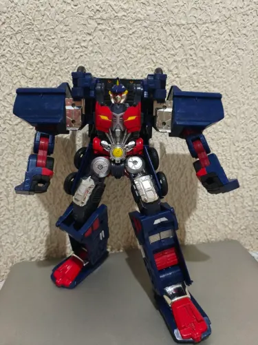 Hello carbot k-cops Robo transformer boneco