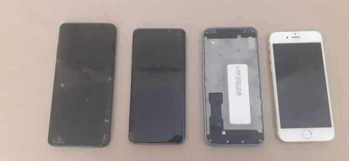 Lote de celulares para retirada de peças