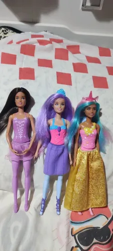 Lote de bonecas barbie fantady a bailarina possui reroot 