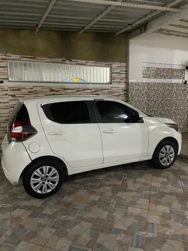 Fiat Mobi Like 1.0 Fire Flex 5P. 2018