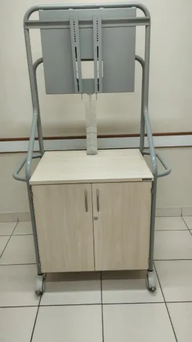 Suporte pra tv/monitor com armário inferior