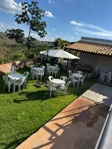 aluguel de mesas e cadeiras atendemos todo DF fênix infláveis 