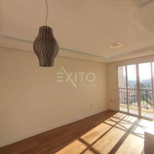 Apartamento para Alugar em Jundiaí | 2 Dormitórios com Sacada e Vista Livre P R$ 3.000