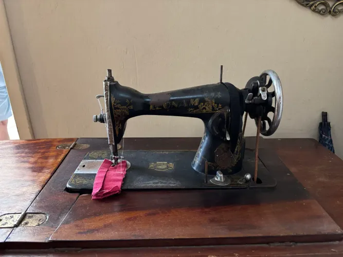 Máquina de costura